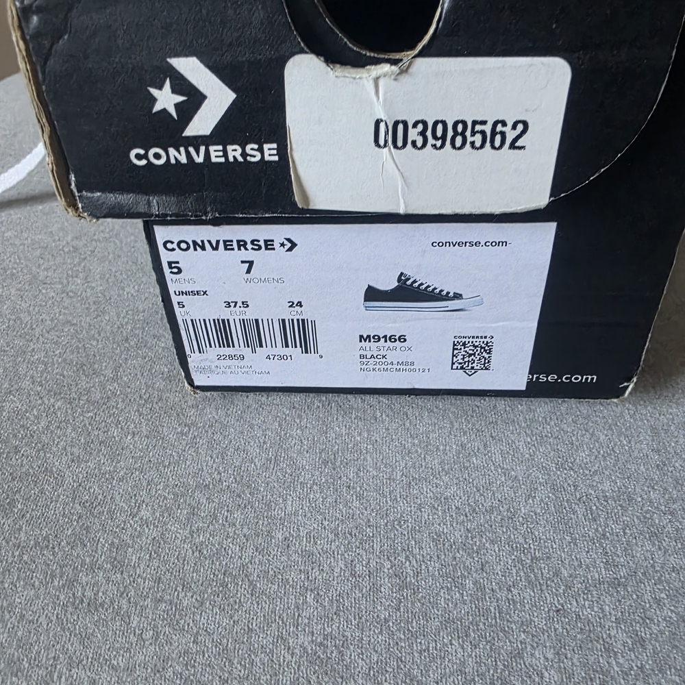 Converse Black/White Low Top All Star No photo of size info avail. Faded Shoe - Picture 3 of 6